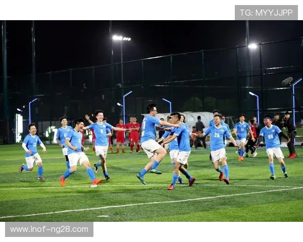 张芳独家分享足球心得与技巧助你提升球技与战术理解